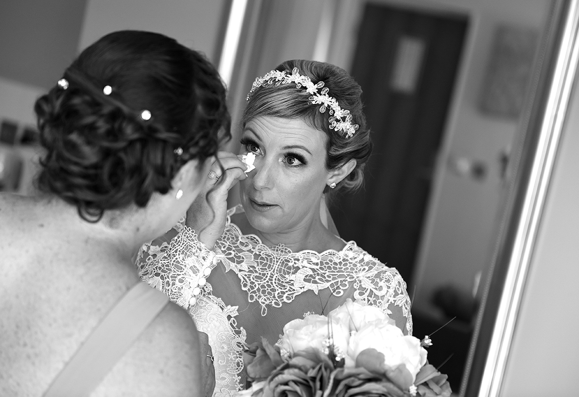 natural wedding photography essex